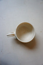 Load image into Gallery viewer, Tasse lignée
